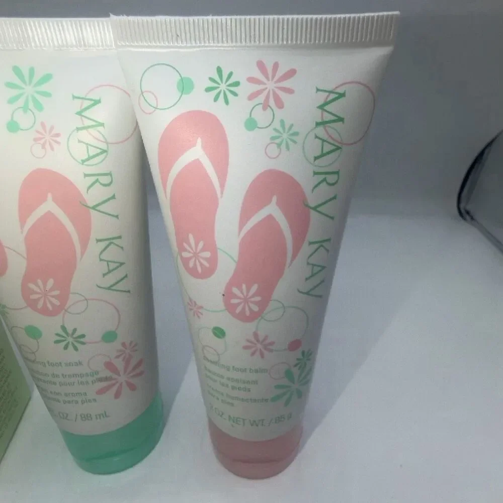 MARY KAY Mint Bliss Foot Care Set-3 Fl oz